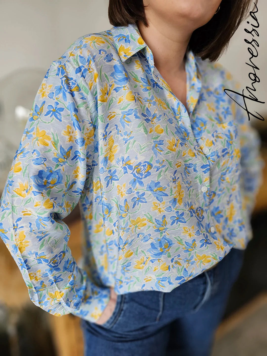 Chemise Fiore en viscose à fleurs bleues et jaunes, Amoressia