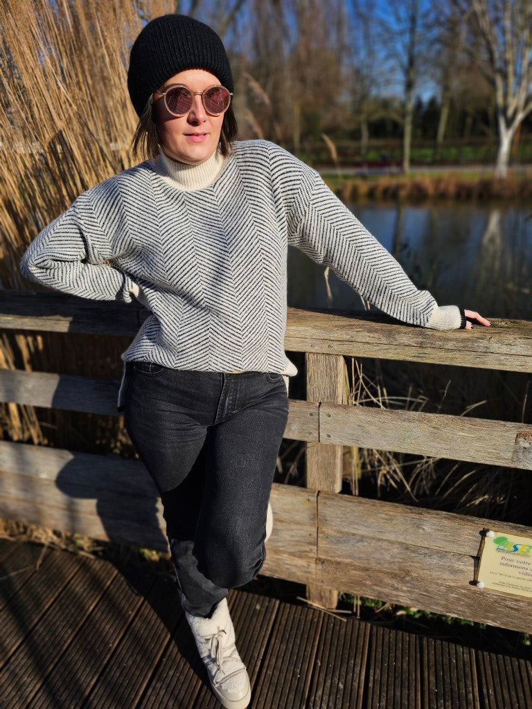 Pull noir et blanc — Pull Noir et Blanc Femme autre vue