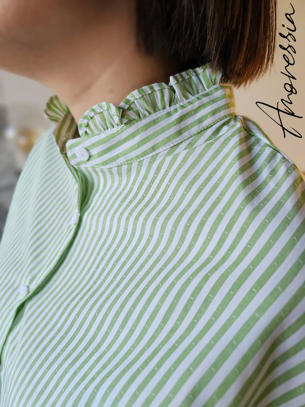 Chemise Prisca — Chemise Élégante Manches Longues Femme modèle 2 vue détail