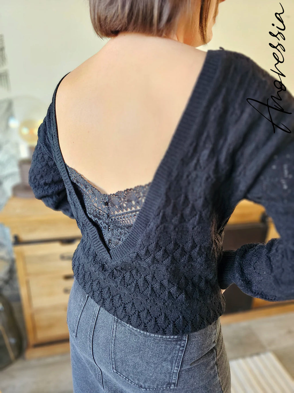 Pull Pia noir — Pull Noir Femme photo portée