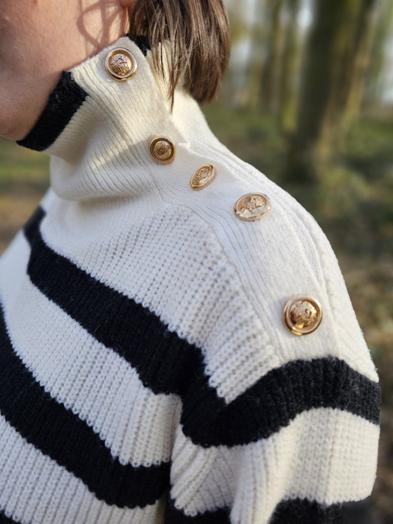 Pull Cara — Pull Chaud Femme Hiver modèle 2 vue détail