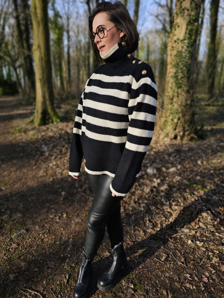 Pull Cara — Pull Chaud Femme Hiver photo lifestyle