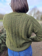 Pull Louis — Pull Chaud Femme Hiver photo lifestyle