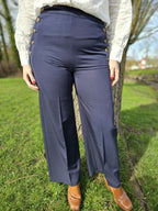 Pantalon Marine — Pantalon Bleu Marine Femme photo lifestyle