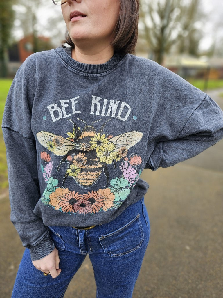 Sweat Bee Kind — Sweat Femme