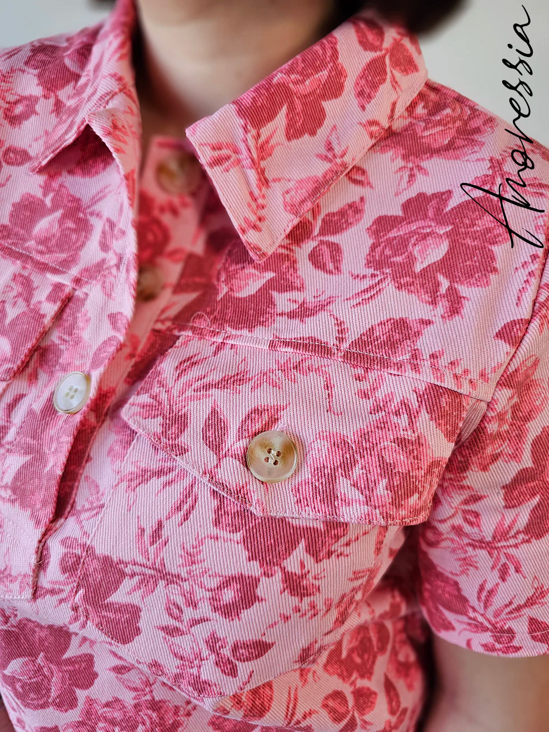 Robe Pink — Robe Rose Femme détail encolure