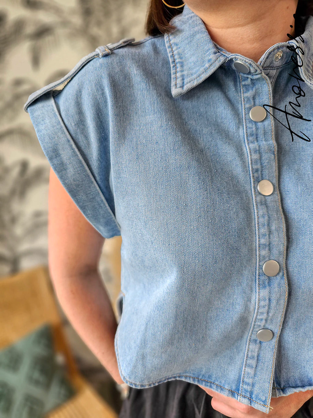 Chemise Abriel — Chemise Légère Femme Été photo portée