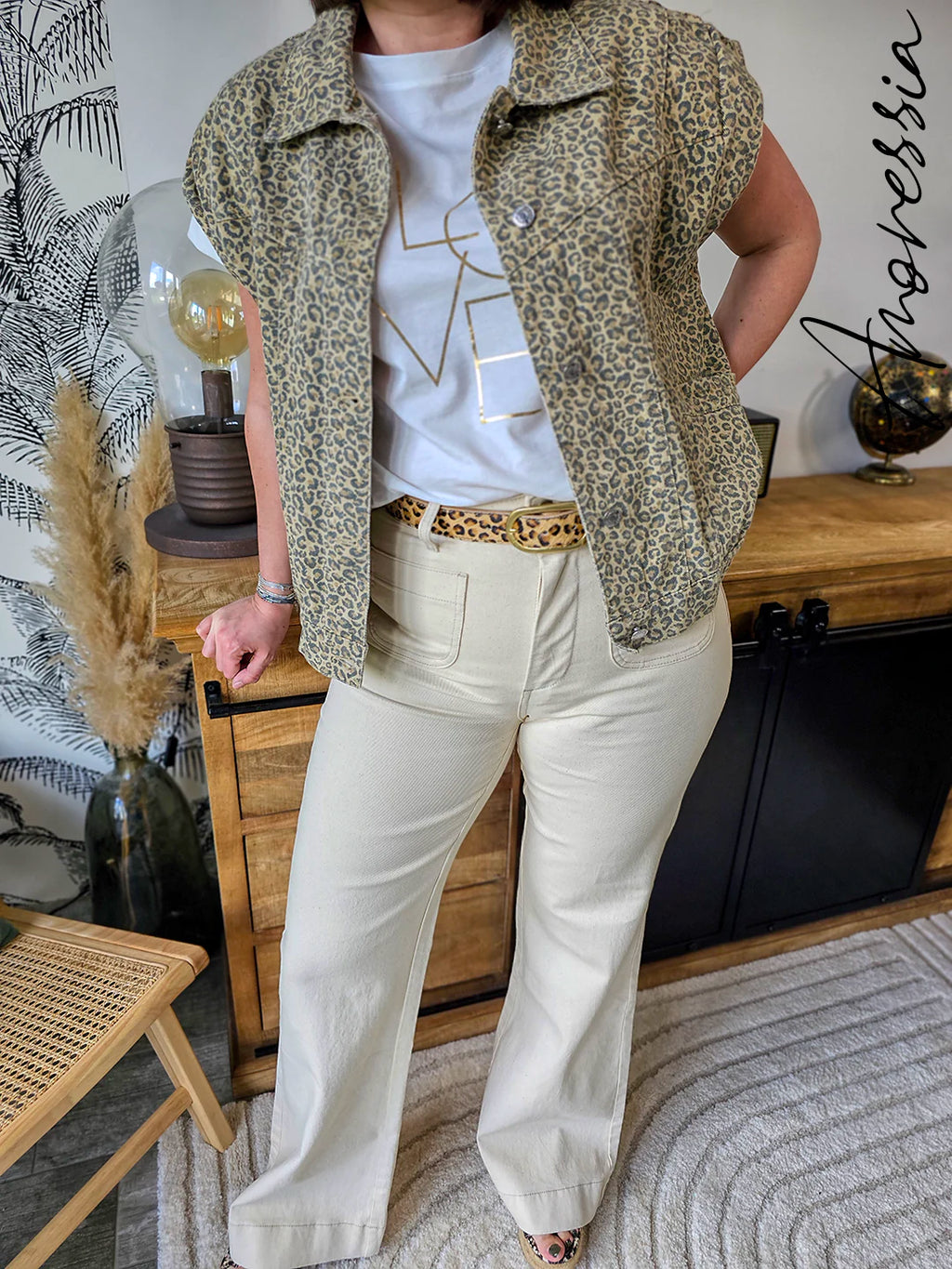 Jean Elena — Jean Flare Taille Haute Femme photo lifestyle