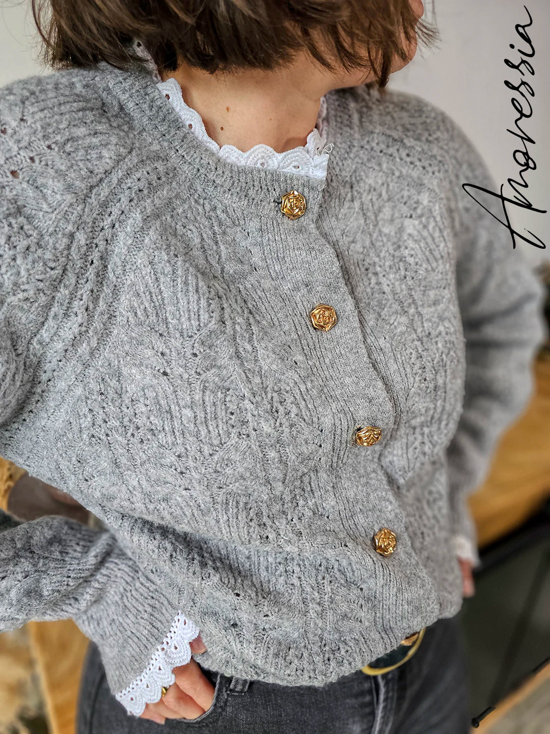 Gilet Hortense — Gilet Long Ouvert Femme photo portée