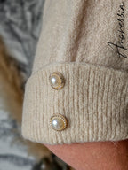 Pull Victoria beige — Pull Beige Femme photo lifestyle