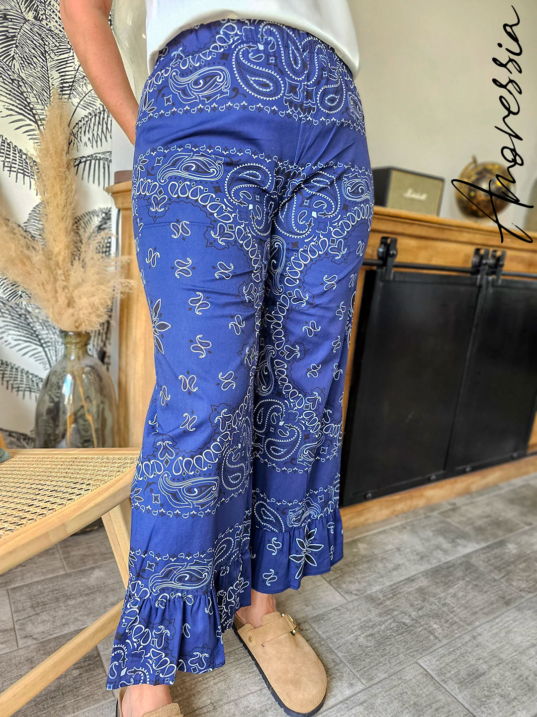 Pantalon Bora Bleu — Pantalon Bleu Imprimé Bandana Volants Femme