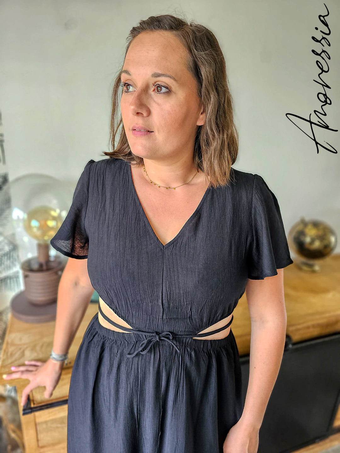 Robe Toscane — Robe Longue Noire Ouvertures Côtés Femme