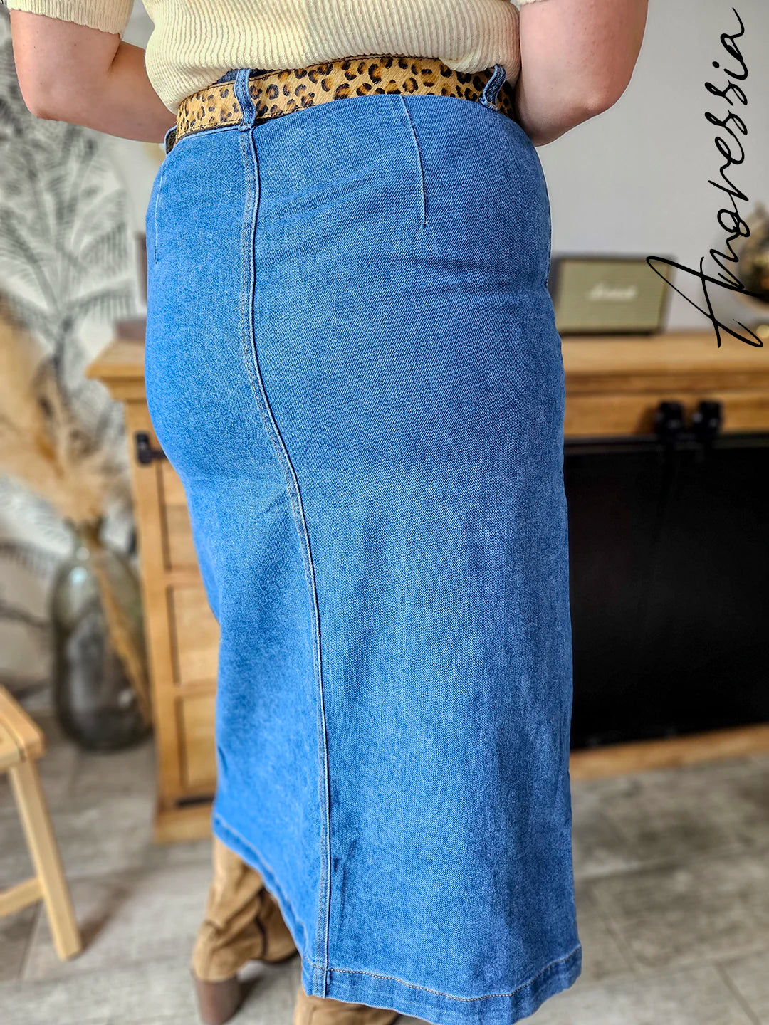 Jupe Longue Jean Estee — Jupe Longue Denim Boutonnée Femme photo lifestyle