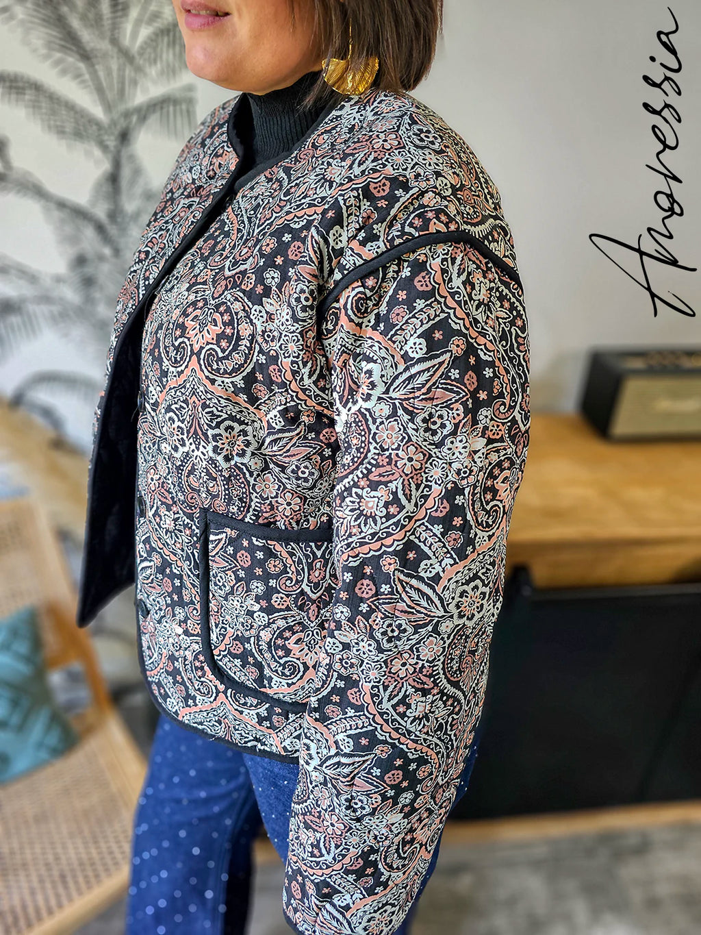 Veste Raven — Veste Matelassée Noire Imprimé Rose Femme