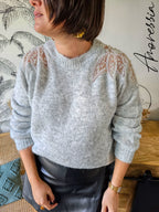 Pull Pia Gris — Pull Gris Clair Manches Longues Épaules Transparentes Femme