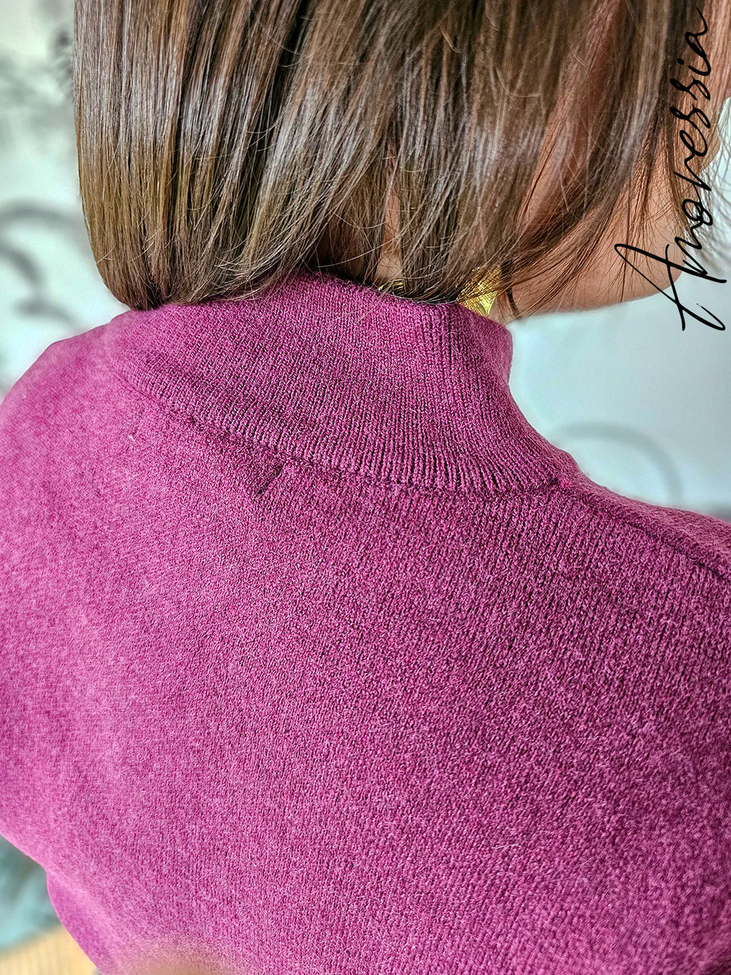 Gilet Garence — Gilet Bordeaux Boutons Dorés Femme vue dos