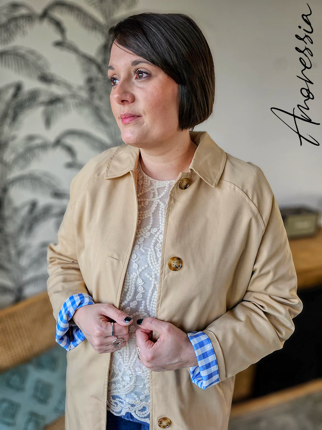 Trench Beige — Trench Long Beige Femme Élégant
