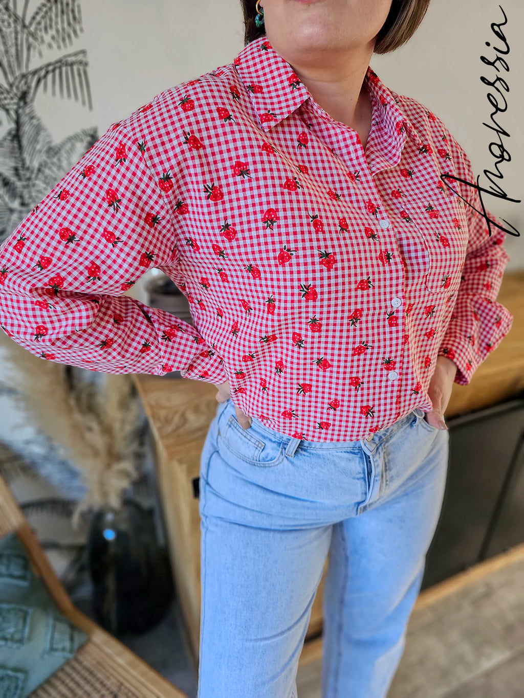 Chemise Fraisia — Chemise Rouge Carreaux Imprimé Fraises Femme