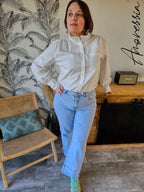 Chemise Alondra — Chemise Blanche Volanté Femme photo lifestyle