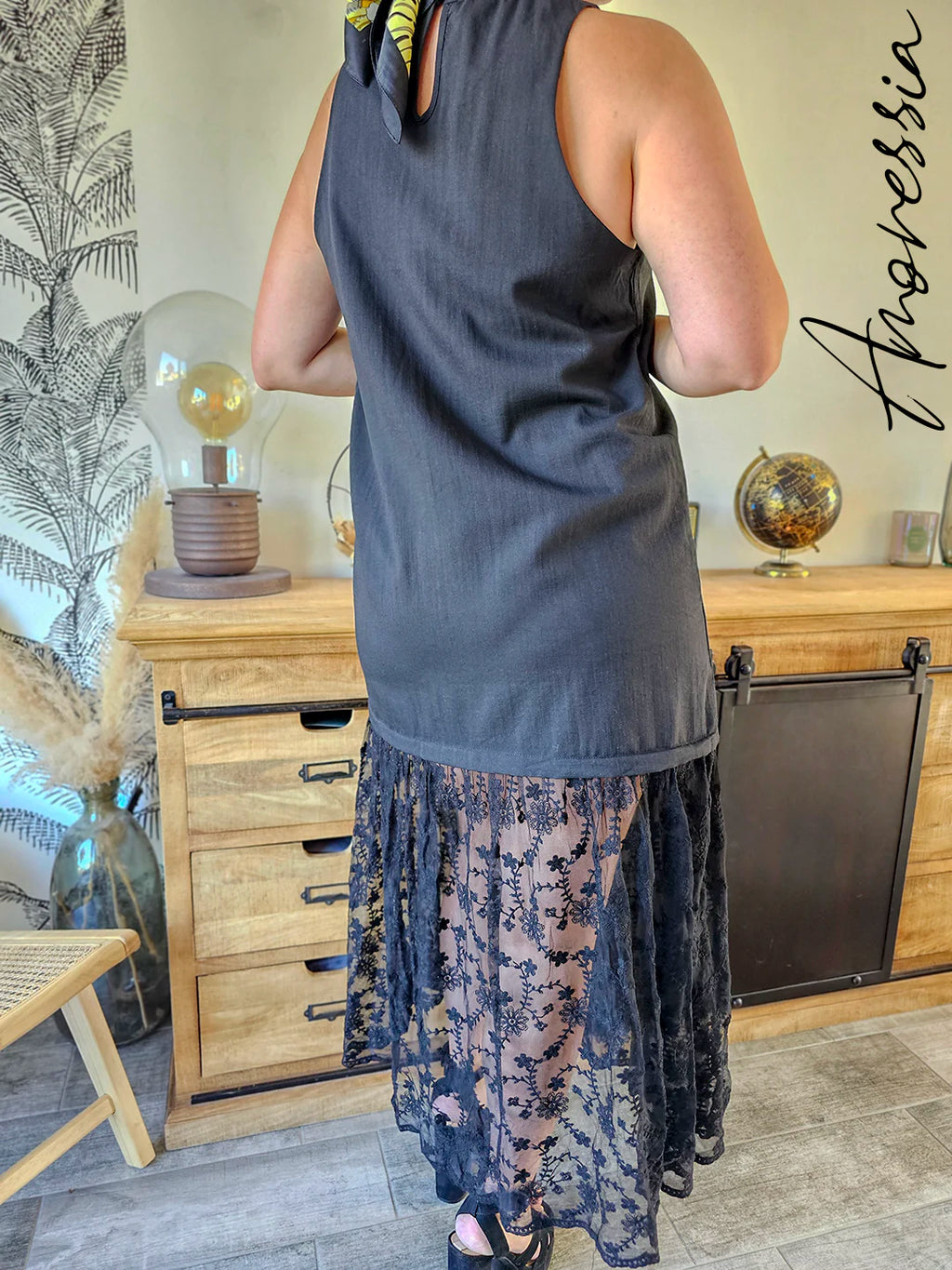 Robe Donna — Robe Noire Dentelle Sans Manches Femme zoom dentelle