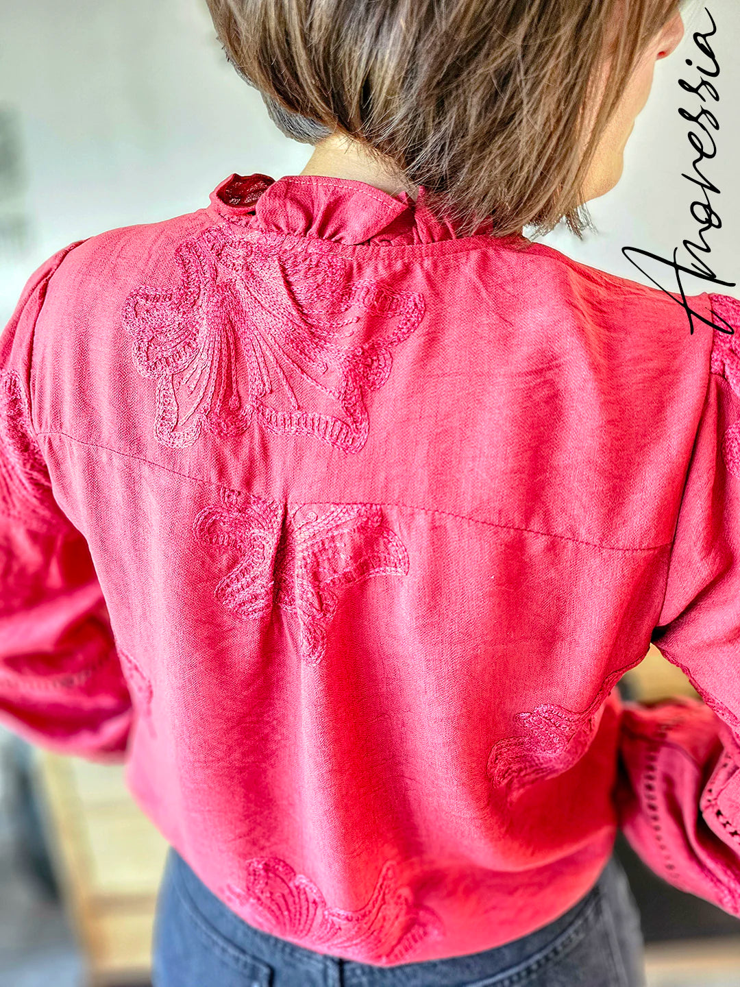 Chemise Mia — Chemise Légère Printemps Femme vue dos