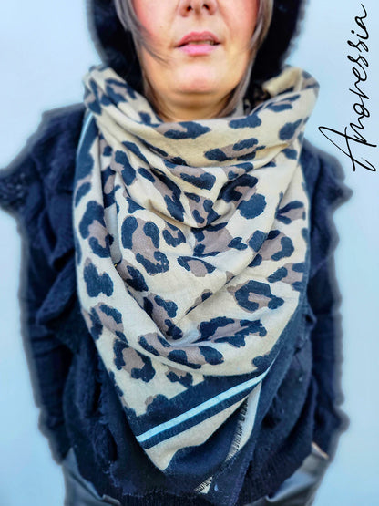 Echarpe Léopard 140*140