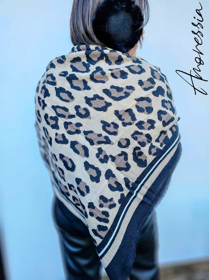 Echarpe Léopard 140*140