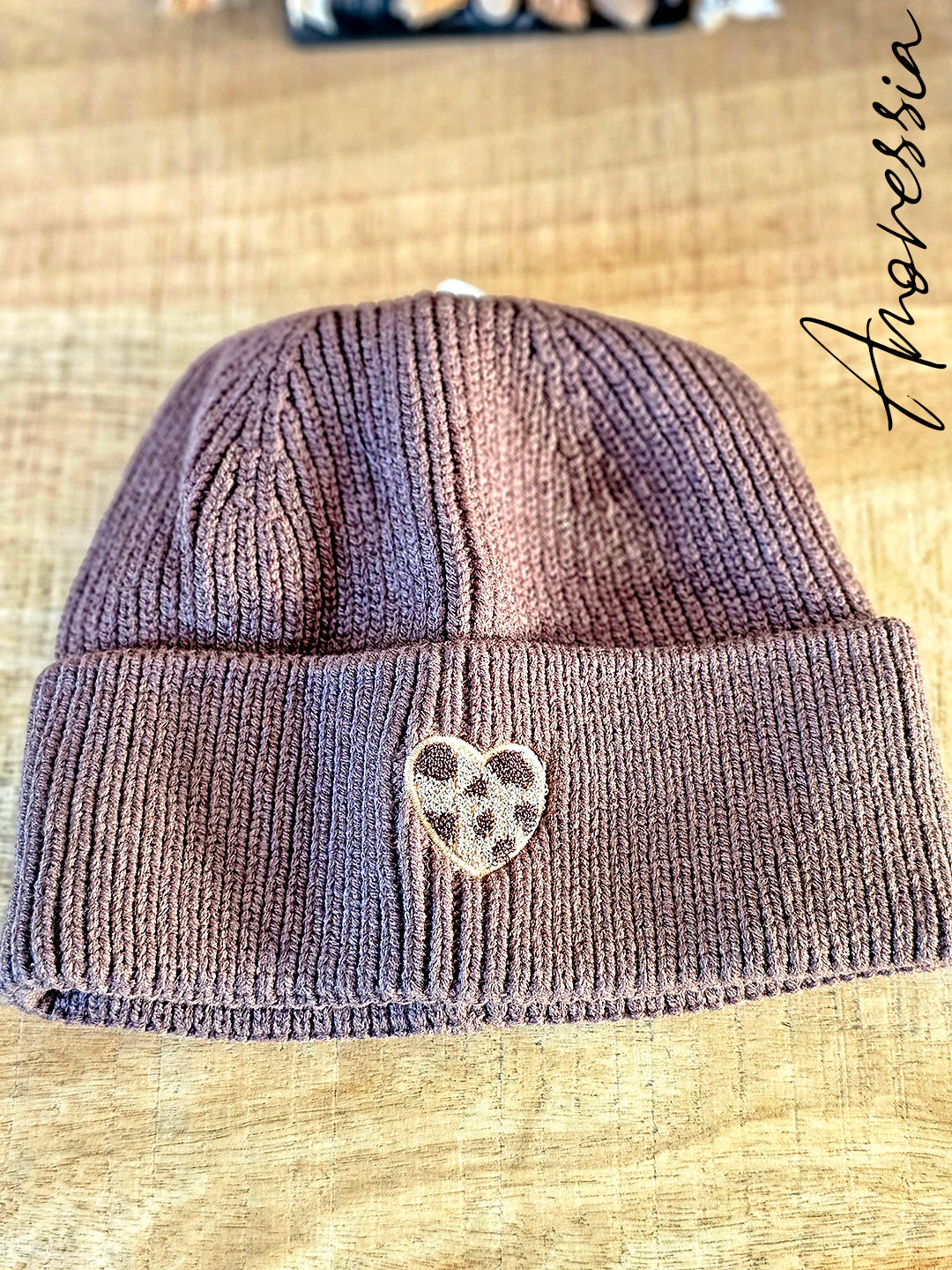 Bonnet Cœur Léopard — Bonnet Léopard Femme photo porté