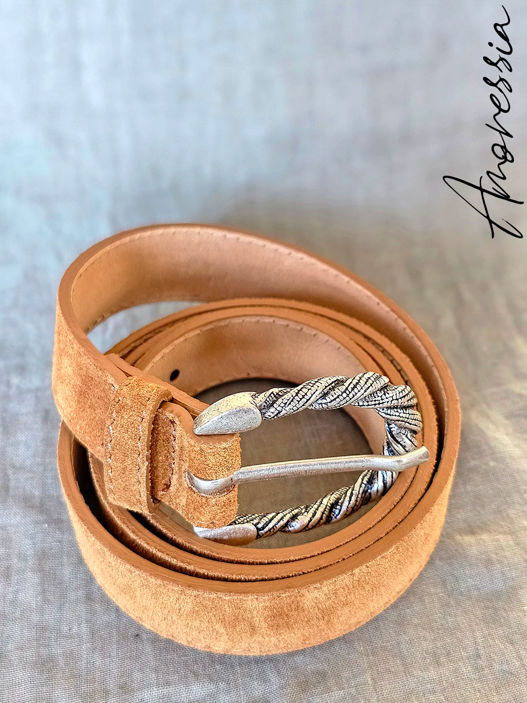 Ceinture Camel Boucle Argentée — Ceinture Cuir Camel Femme vue détail