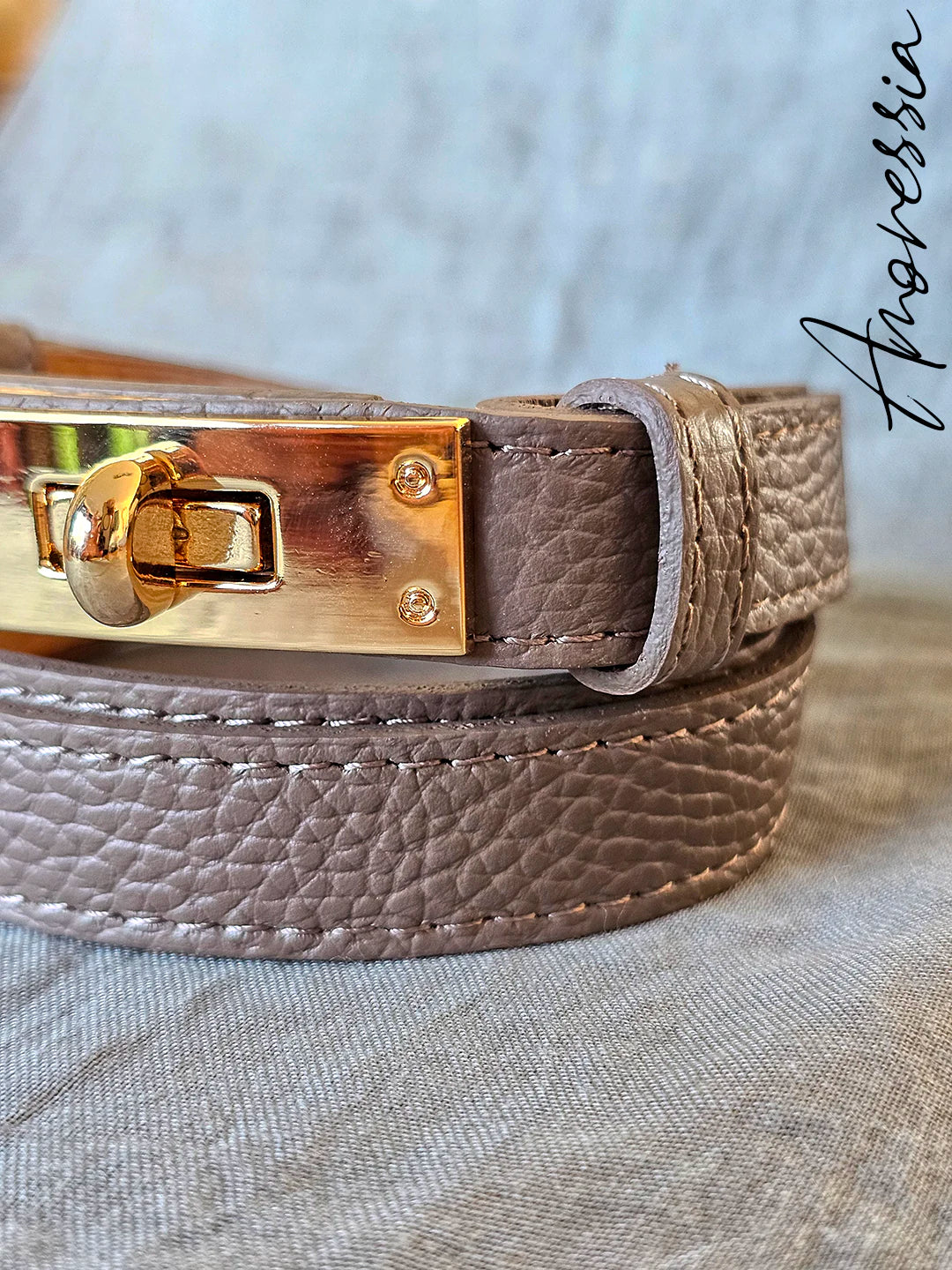Ceinture Cuir Taupe Fermoir Doré