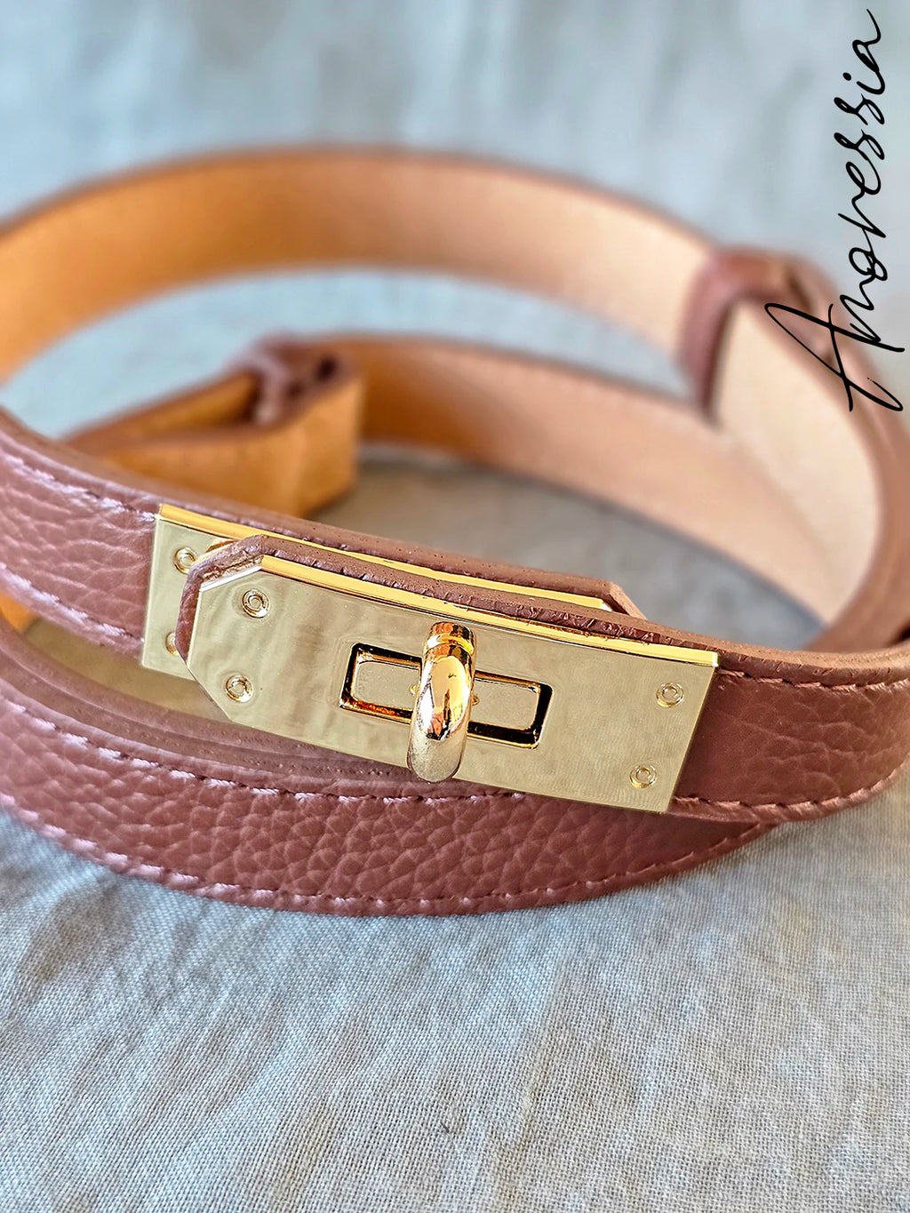 Ceinture Cuir Marron Fermoir Doré — Ceinture Cuir Marron Femme autre vue