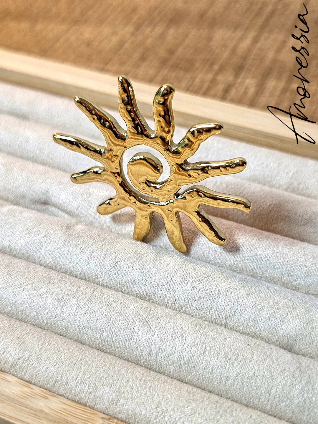 Broche soleil