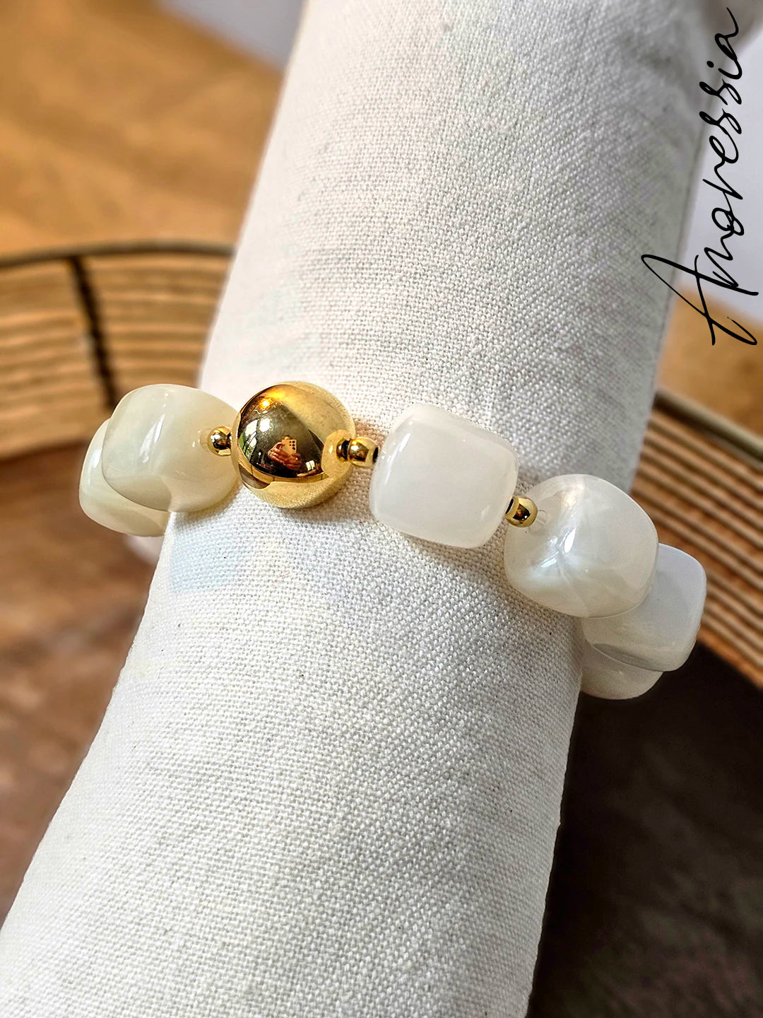 Bracelet Résine Perle Doré — Bracelet Résine Perle Dorée Femme vue détail