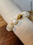 Bracelet Résine Perle Doré — Bracelet Résine Perle Dorée Femme photo porté