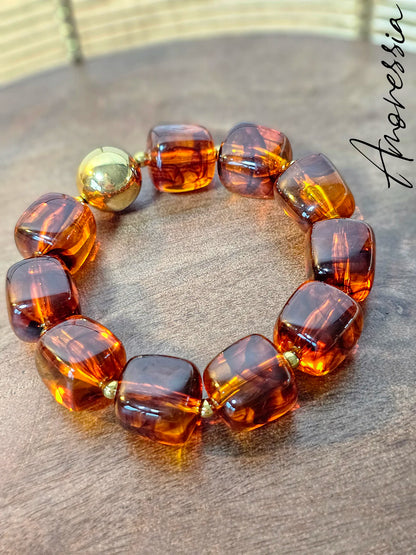 Bracelet résine et perle doré