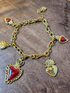 Bracelet Charms Ex Voto Rouge — Bracelet Médaille Rouge Femme photo porté