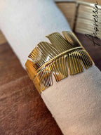Bracelet Manchette Doré — Bracelet Large Doré Femme photo porté