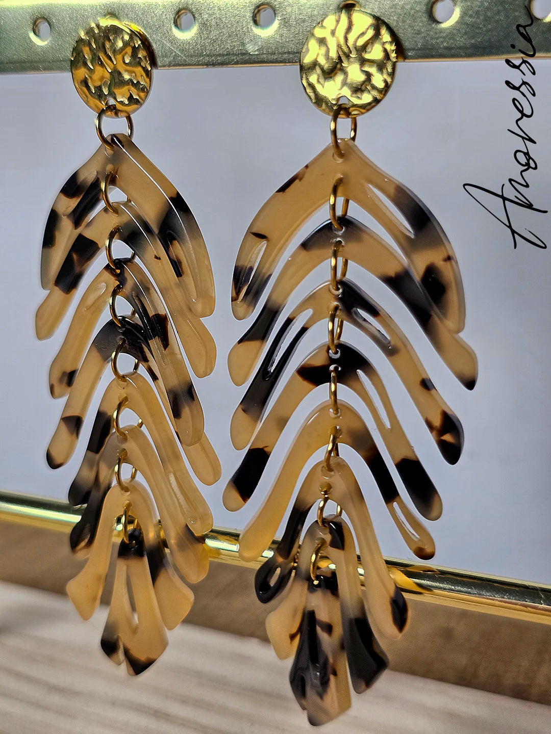 Boucles d'Oreilles Feuilles — Boucles Dorées Feuilles Femme autre vue