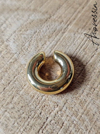 Bijou d'oreille doré