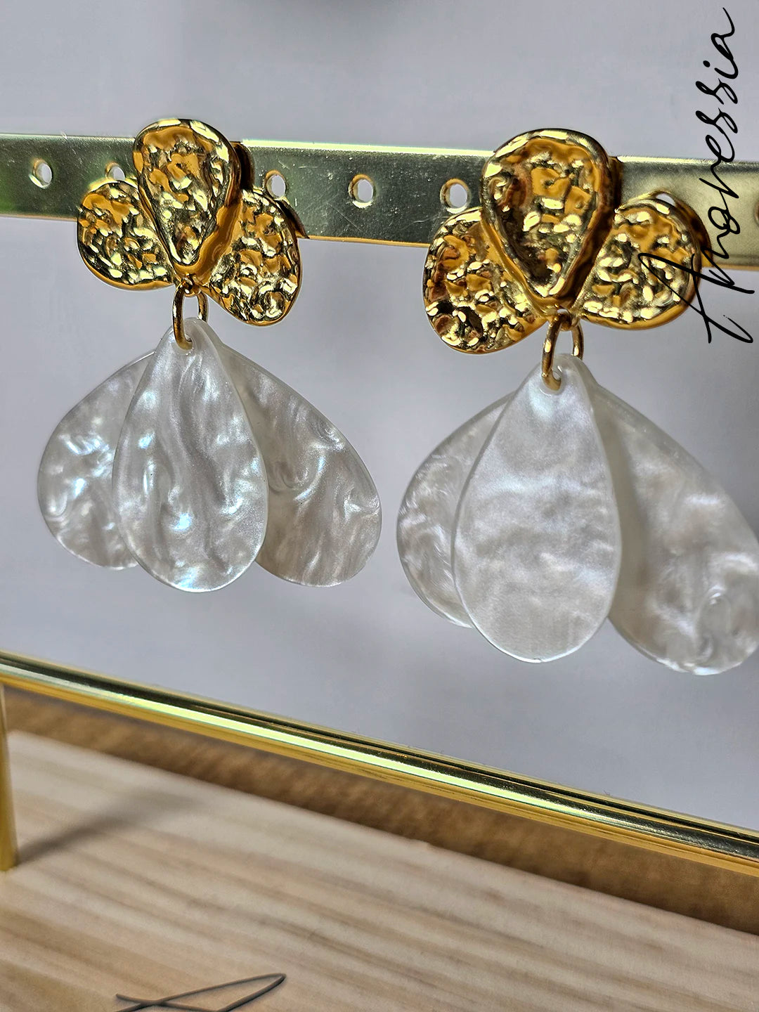 Boucles d'oreilles Fleur résine