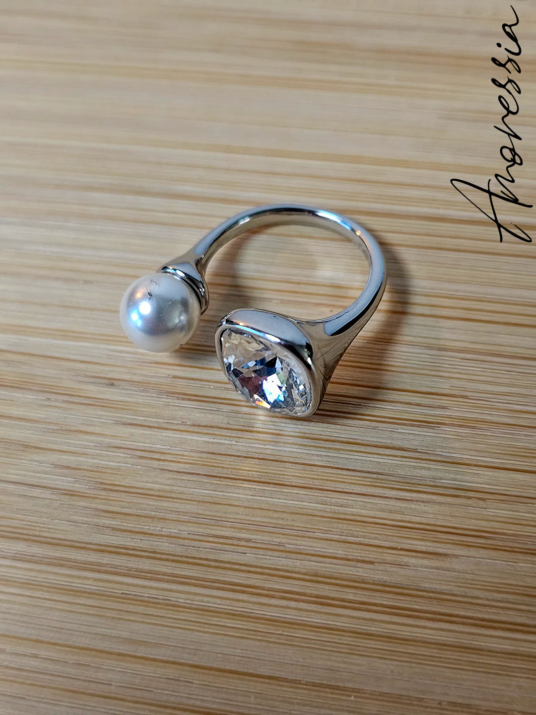 Bague Argentée Ouverte Strass — Bague Strass Femme vue détail