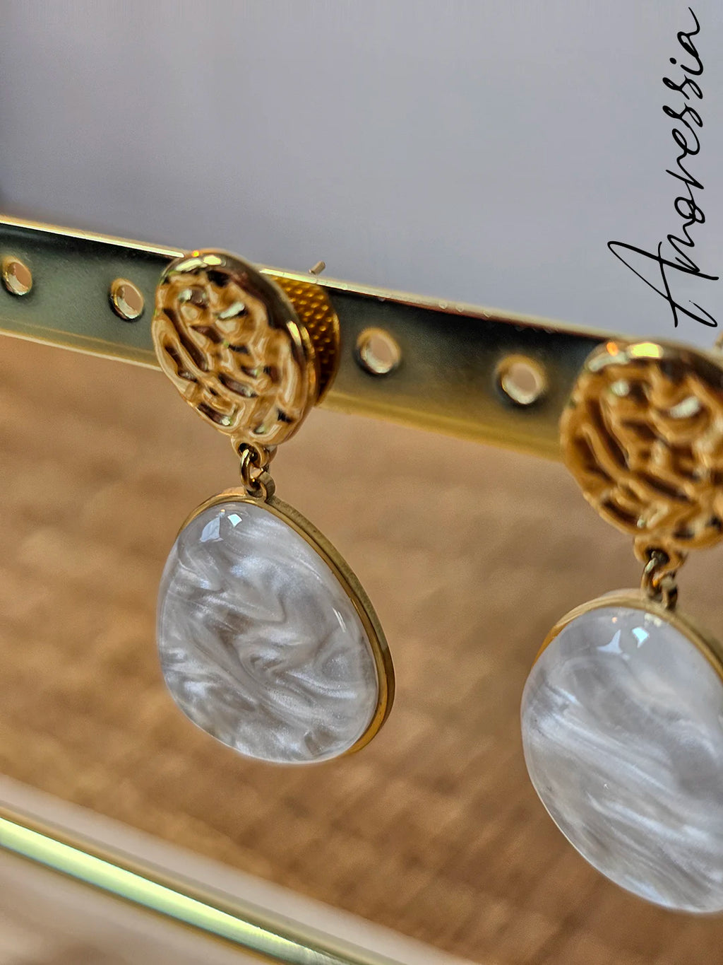 Boucles d'Oreilles Jade — Boucles Pendantes Vertes Femme photo portées