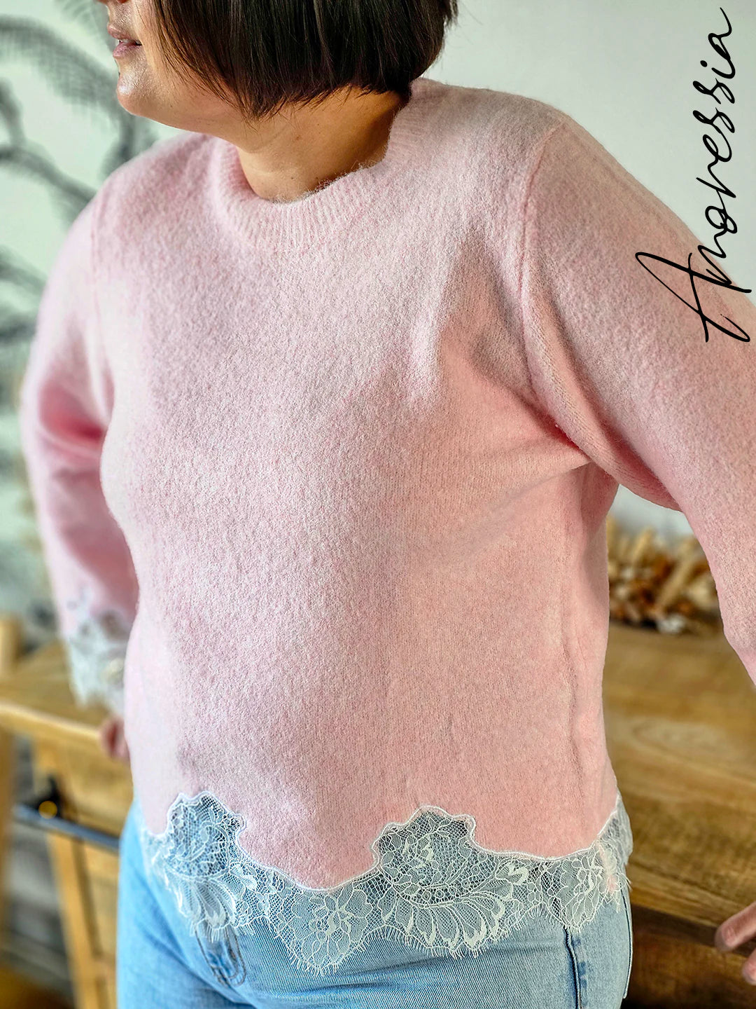 Pull manches longues Lova Rose — Pull Manches Longues Rose Femme photo lifestyle