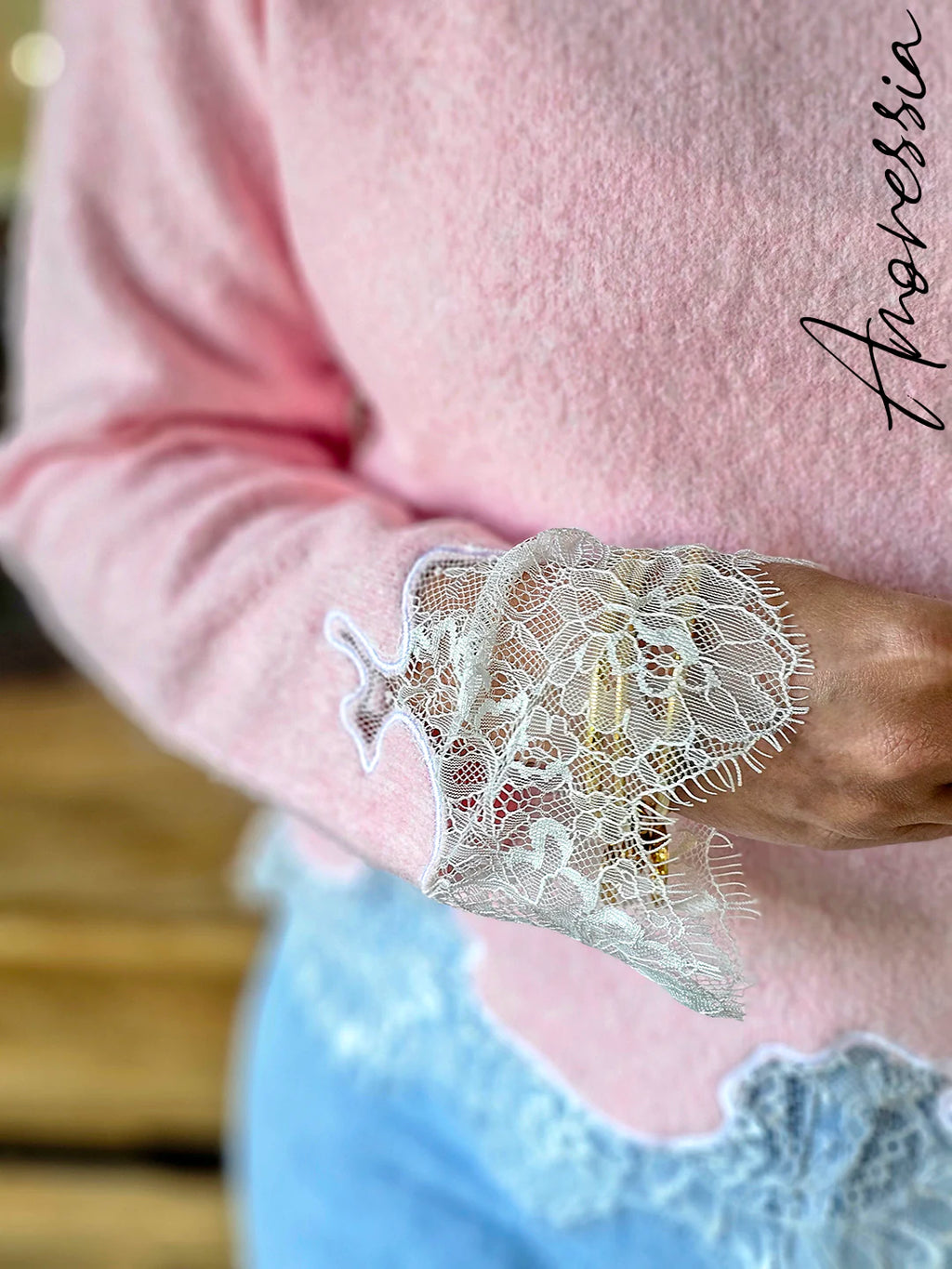 Pull manches longues Lova Rose — Pull Manches Longues Rose Femme photo portée