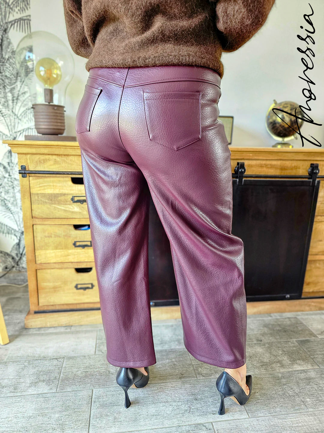Pantalon Barrel Simili Cuir Bordeaux Femme — Pantalon Sofia