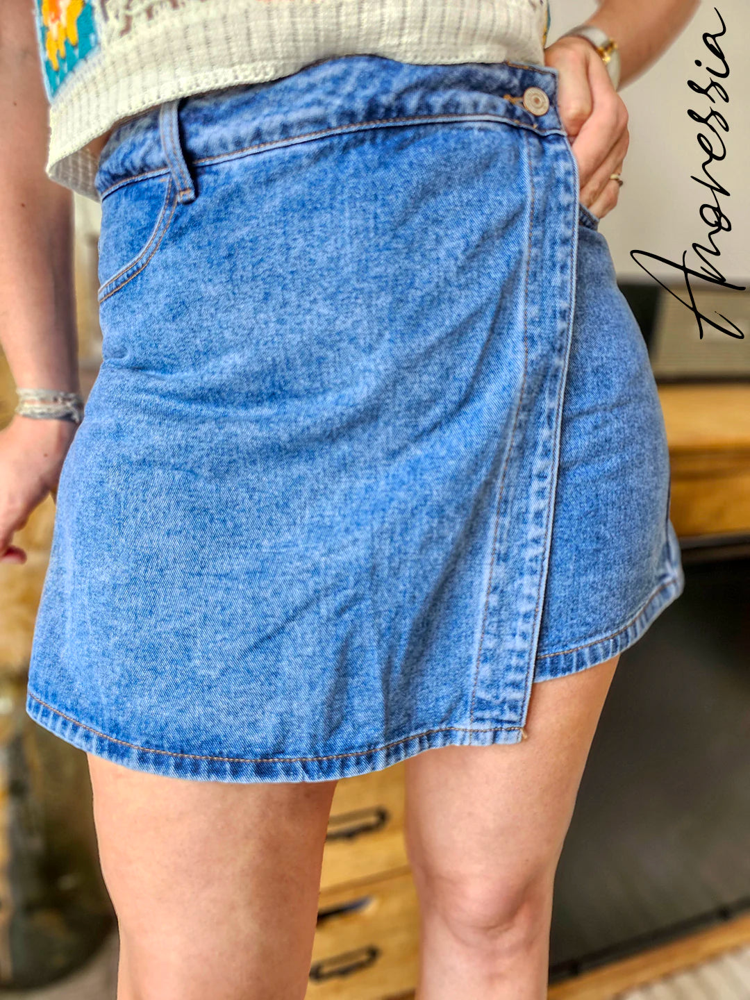 Jupe short Roxana — Jupe Short Femme Été photo portée